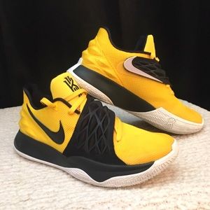 Mens Nike Kyrie Low “Amarillo” size 11 color yellow/black